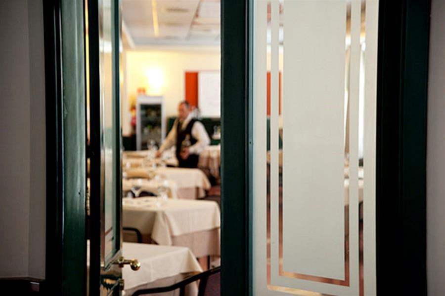 Hotel Montreal รากูซา ภายนอก รูปภาพ