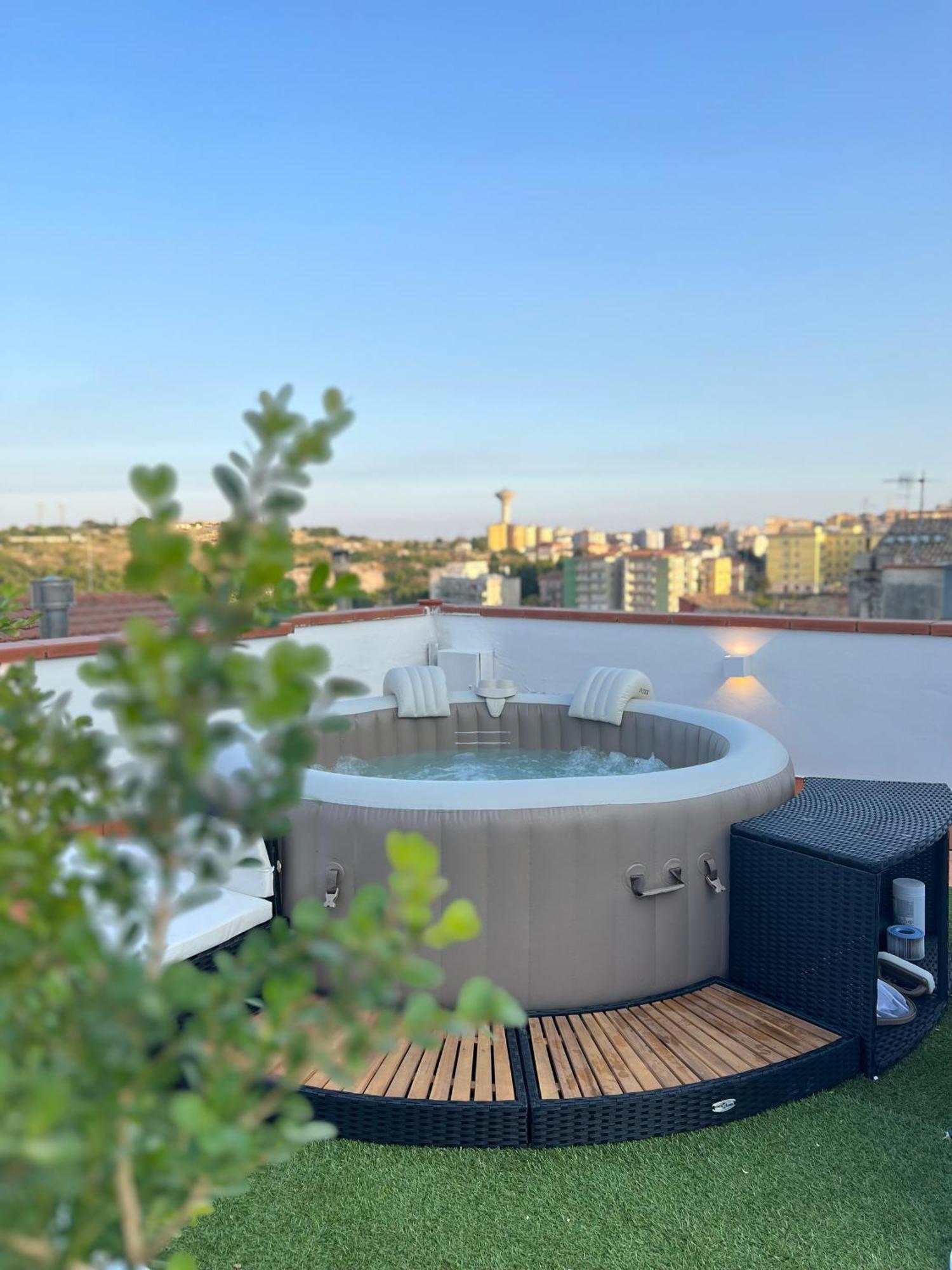 Hotel Montreal รากูซา ภายนอก รูปภาพ