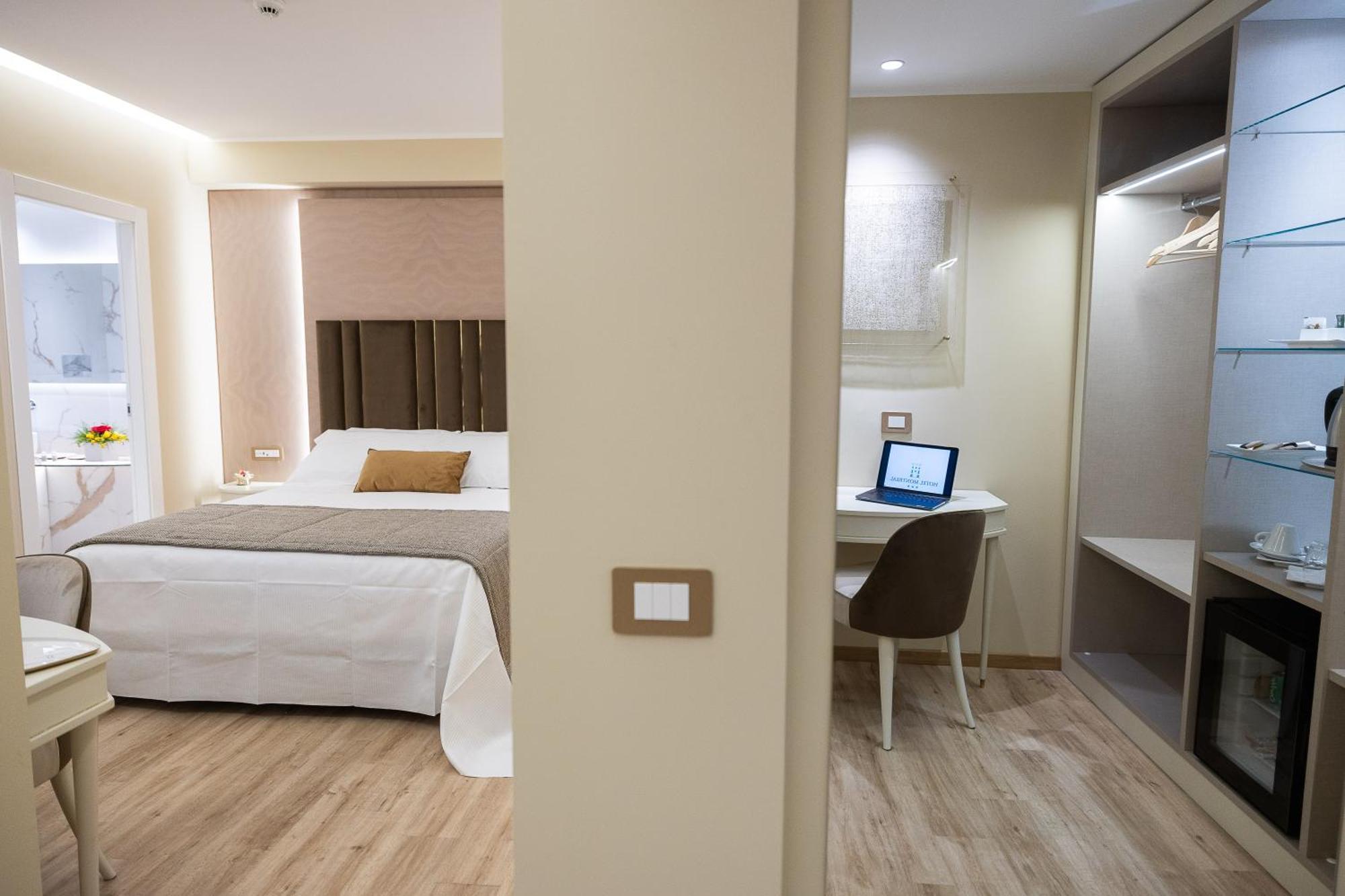Hotel Montreal รากูซา ภายนอก รูปภาพ