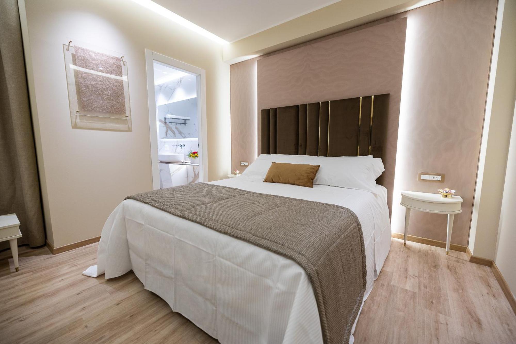 Hotel Montreal รากูซา ภายนอก รูปภาพ